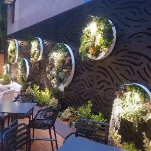 kafe-poslastičara-kosovska-mitrovica-dekoracije-green-centar-nis