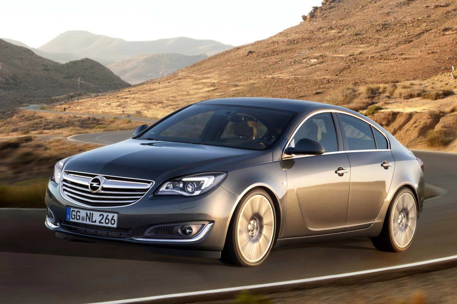 Opel Insignia Rent A Car Beograd