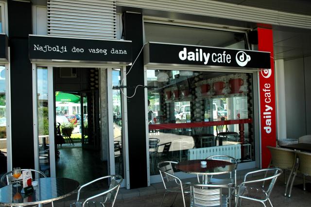Uživajte u Vašoj svojoj omiljenoj kafi u Daily Cafe – u