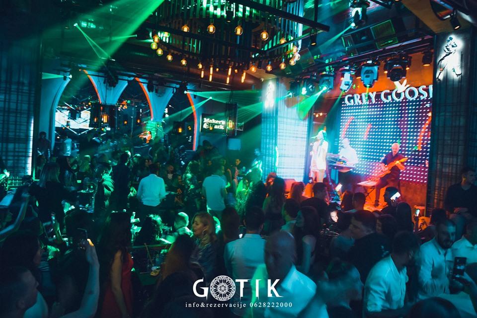 Nova godina u klubu Gotik u Beton Hali