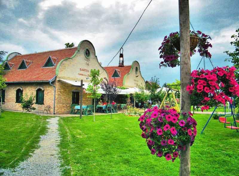 Savršen odmor na banatski način u etno selu Tiganjica