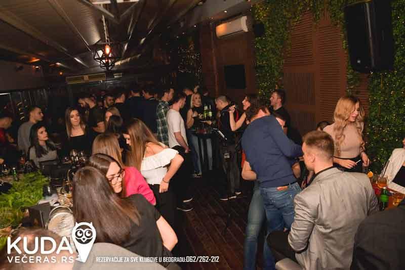 Sloba Bajić večeras u Santo domingo baru