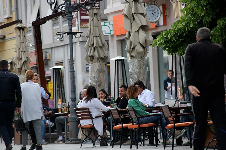 Prihvataju kovid propusnice: šta kažu ugostitelji o idejama o merama