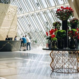Nova godina 2026 u hotelu Crowne Plaza - svetski nivo i u Beogradu Kuda Veceras