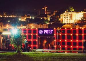 Nova godina na splavu Port