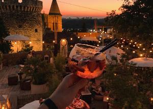 Boho bar idealno mesto za bleju
