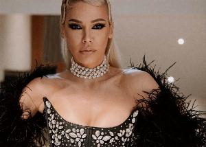 Nataša Bekvalac Nova godina