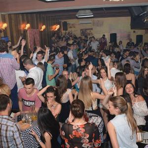 Kafana Ko To Tamo Peva Zemun