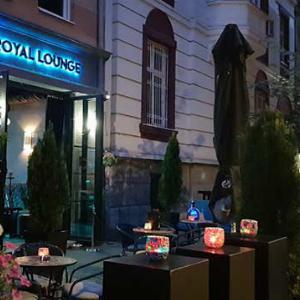 royal lounge nargila bar