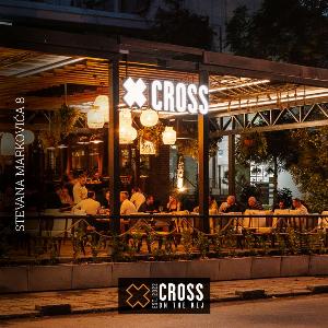 Restoran Cross on The Kej 