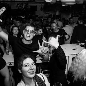 Ben Akiba White Lounge 