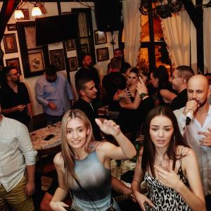 Kafana Limun žut