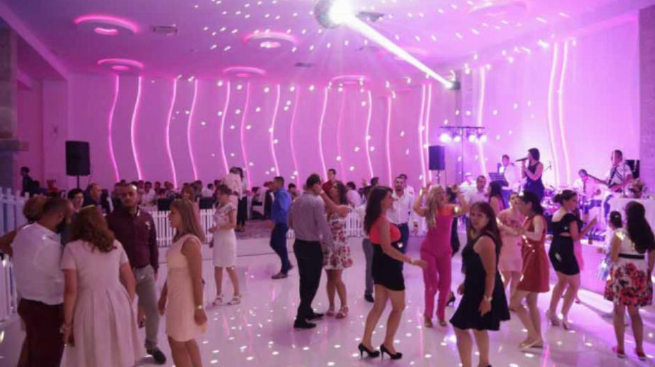 hollywood vozdovac nova godina