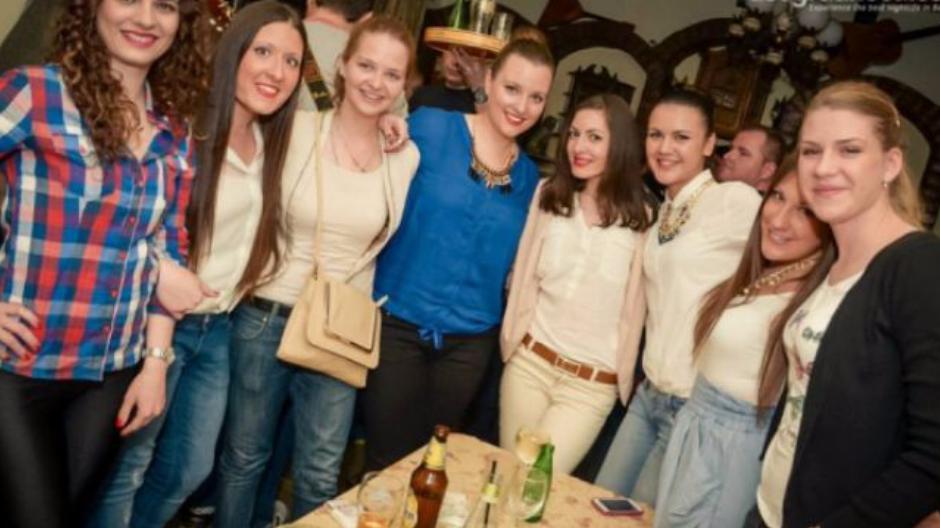 kafana mala maca nova godina