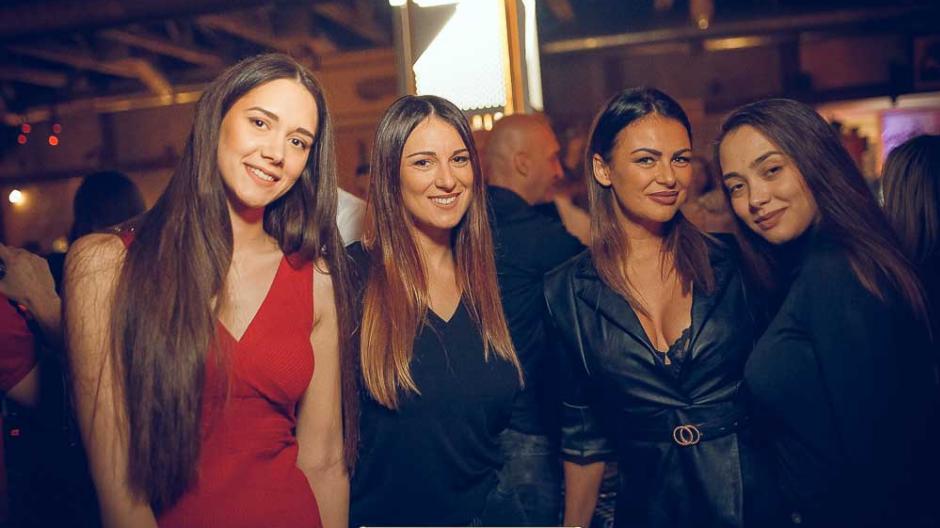 gradska kafana nova godina