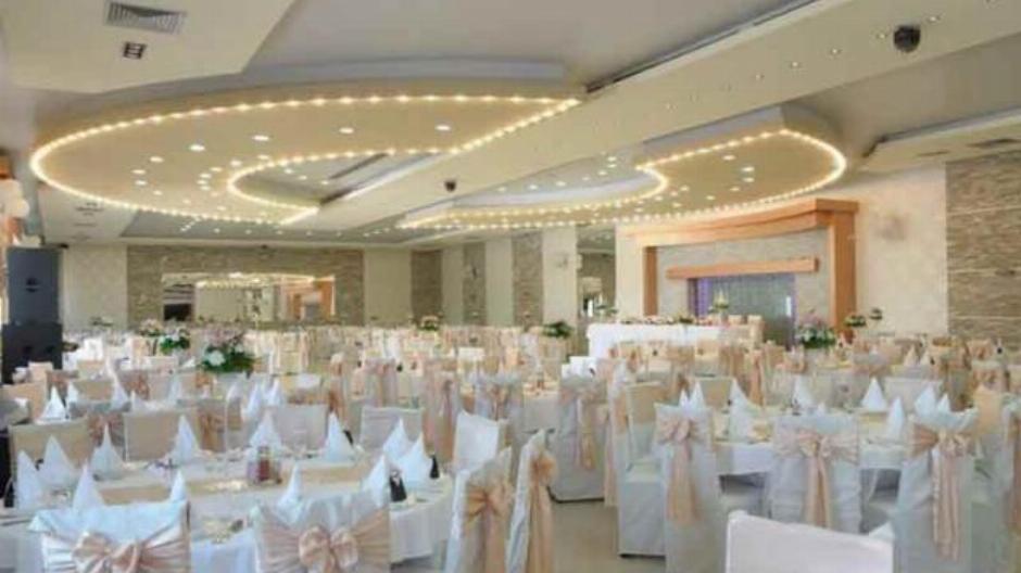 Exclusive Hall Nova godina