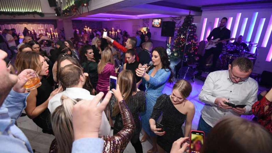 klub azzaro  nova godina