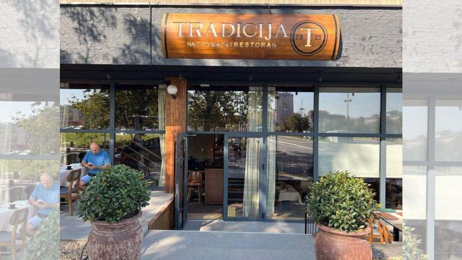 tradicija nacionalni restoran nova godina
