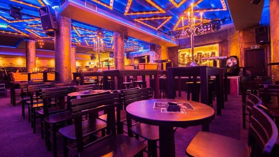klub kafana tarapana nova godina