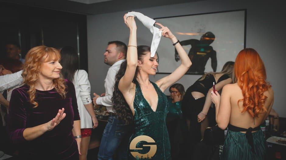 courtyard marriott nova godina