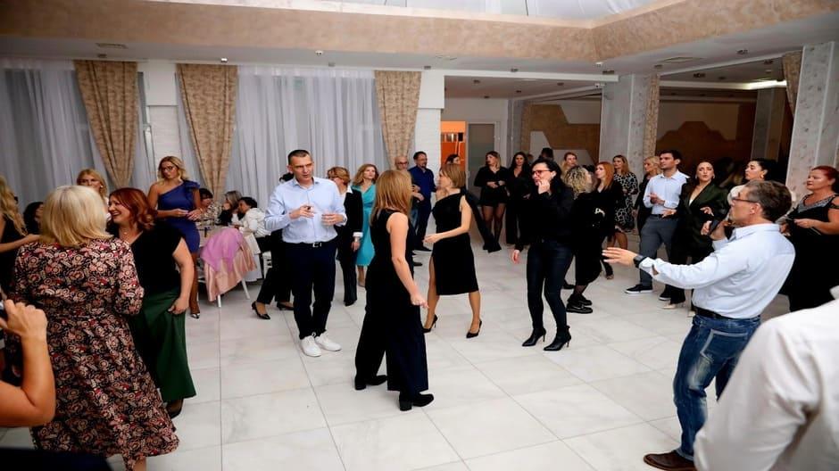 restoran kosutnjak lux nova godina