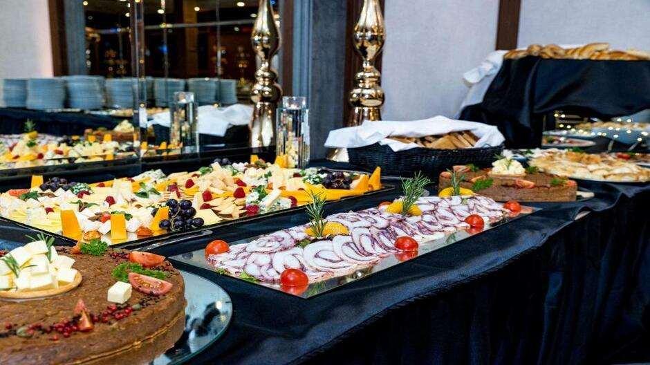event hall different nova godina