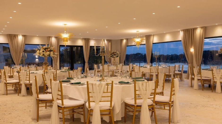 restoran easy nova godina