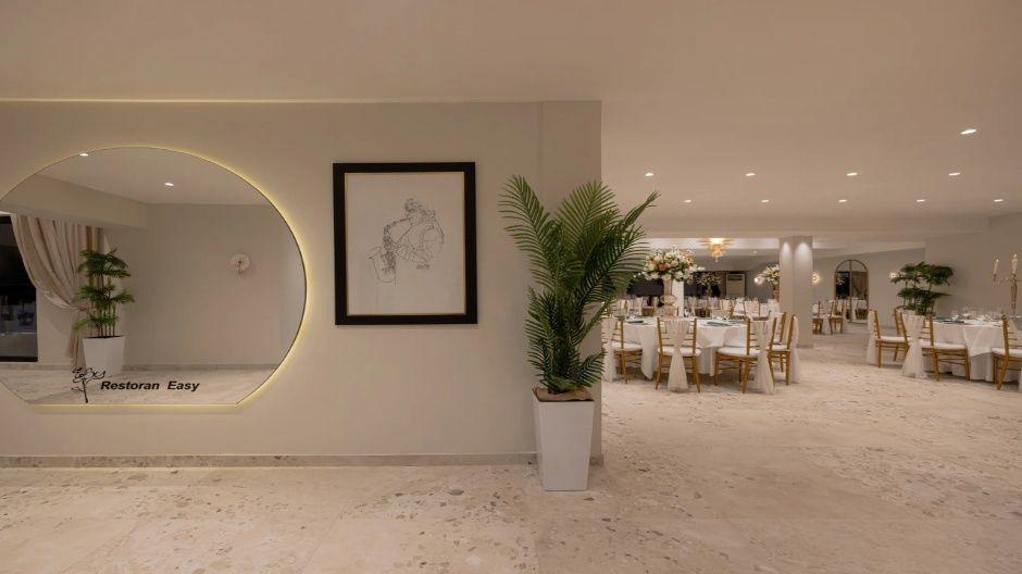 restoran easy nova godina