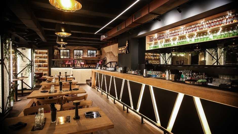 Backstage bar repriza Nove godine